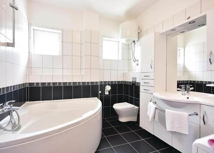 Two-bedroom In Lägenhet